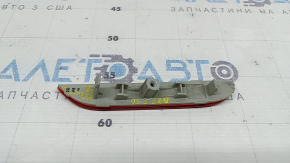 Nissan Rogue Sport 17-22 rear left reflector scratched