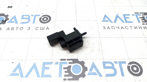 Intake solenoid valve for Porsche Cayenne 19-26 2.9T, 3.0T, 4.0T