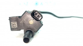 Porsche Cayenne 19-26 3.0T fuel tank vent valve with tube and sensor, broken quick release latch