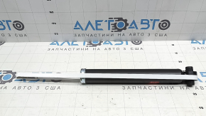 Shock absorber rear left Toyota Prius 30 10-13 KYB