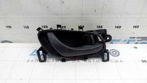 Nissan Rogue Sport 17-22 black front right inner door handle