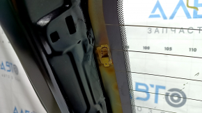 The trunk door is bare with glass, Nissan Rogue Sport 17-22 black G41, scratches on the glass.