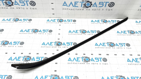 Left Ford Edge windshield molding with 15-24 scratches