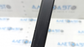 Left Ford Edge windshield molding with 15-24 scratches