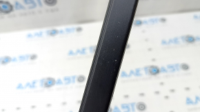 Right Ford Edge windshield molding with 15-24 scratches
