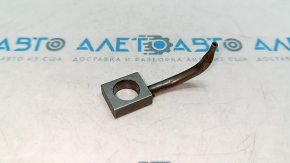 Infiniti QX30 17- Engine Oil Injector