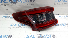 Nissan Rogue Sport 20-22 left outer fender light scratches