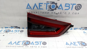 Nissan Rogue Sport 20-22 left inner tailgate light scratches
