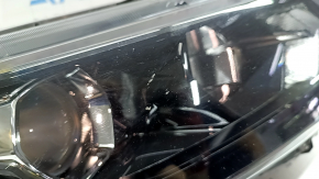 Nissan Rogue Sport 20-22 halogen right front headlight, scratches