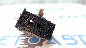 Kia Sportage 20-22 black underhood fuse box connector