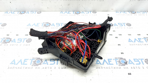 Kia Sportage 20-22 underhood fuse box without wiring