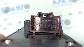 Ford Edge 15-24 passenger seat control with black button