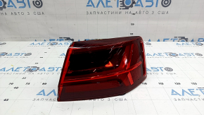 Audi A6 C7 16-18 right outer fender light, scratches