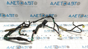 The front right door wiring of the Lexus RX350 RX450h 10-15 has two connectors cut off.