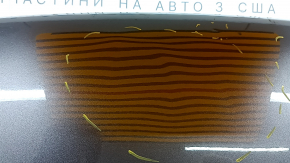 The hood is bare, Honda CRV 17-22 steel, graphite NH797M, dents, the amplifier is peeling off.