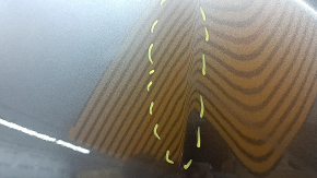 The hood is bare, Honda CRV 17-22 steel, graphite NH797M, dents, the amplifier is peeling off.