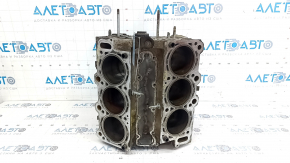 Bare cylinder block of Toyota Highlander 08-13 hybrid 3MZ-FE for boring, oil line is broken