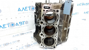 Bare cylinder block of Toyota Highlander 08-13 hybrid 3MZ-FE for boring, oil line is broken