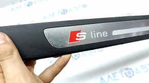 Audi A6 C7 12-18 S-line outer door sill trim, front right, scratches, dents on chrome
