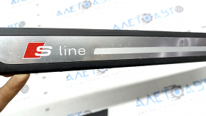 Audi A6 C7 12-18 S-line outer door sill trim, front right, scratches, dents on chrome