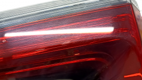 Honda CRV 20-22 left outer fender light is worn