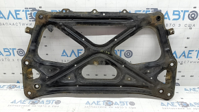 The front subframe strut bar on an Audi A6 C7 12-18 is rusty.
