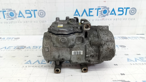 Lexus ES300h 13-18 air conditioning compressor, broken connectors, non-working, for spare parts