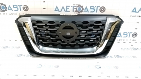 Radiator grille for Nissan Kicks 18-20 pre-restoration, S, SV