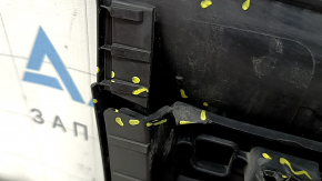 Lower rear left door trim for Honda CRV 17-22: structure, scratches, cracks, broken fasteners