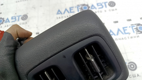 Rear center console trim with air vent deflector Hyundai Tucson 22-26 black, type 2, scratches
