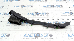 Left front panel trim with air vent deflector for Hyundai Tucson 22-26, black, scratched, sooty