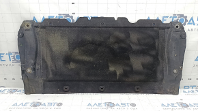The front engine guard of the Audi A6 C7 12-18 is worn and cracked.