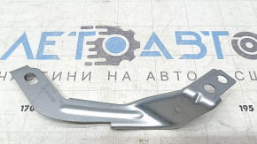 Lower right wing bracket VW Jetta 19-