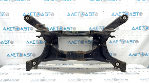 The rear subframe of a Honda CRV 20-22 hybrid is rusty, with microcracks in the transmission.