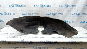 The rear right fender liner of a Honda CRV 17-22 for R18, R19 is torn along the seam.