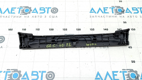Mercedes GLC 16-22 black front driver's seat trim, scratches