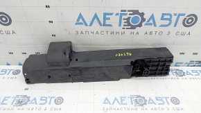 Right radiator bracket BMW F30 17-18 B46 plastic, broken bolt