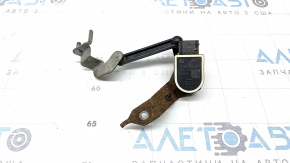 The rear body position sensor with a rod is rusty for a BMW 3 F30 12-18.