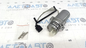 VW Tiguan 11-16 rear differential oil pump