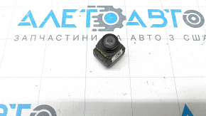 Volvo XC90 16-24 front camera in the grille, sand