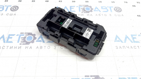 BMW 3 F30 12-18 Underhood Fuse Box