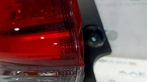 Nissan Rogue 17-20 left outer fender light missing fragment