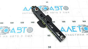 Driver's seat belt bracket for Volvo XC90 16-26