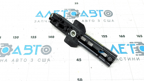 Volvo XC90 16-26 passenger seat belt bracket