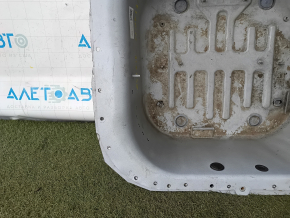 The trunk trough of the Land Rover Range Rover Velar 18-20 is drilled out