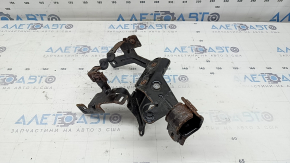 BMW 3 Series F30 16-18 PHEV inverter bracket, small and rusty 