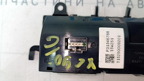 Volvo XC90 2nd Row Climate Control Scratches 16-24