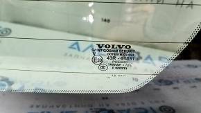 Volvo XC90 rear tailgate glass 16-26 tinted, markings on glass, scratches