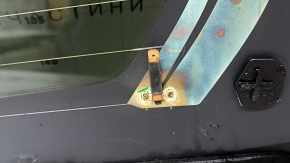 Volvo XC90 rear tailgate glass 16-26 tinted, markings on glass, scratches