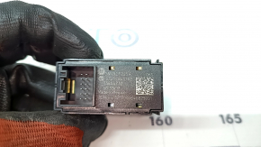 The VW Tiguan 18-24 parking button is cracked.